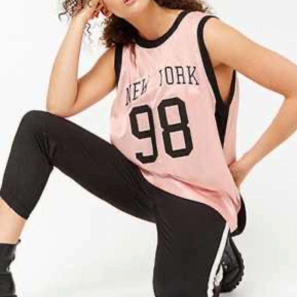 Forever 21 Satin New York Graphic Jersey MEDIUM,ROSE/BLACK